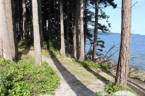 6014 Silverstone Lane, Sechelt, BC 