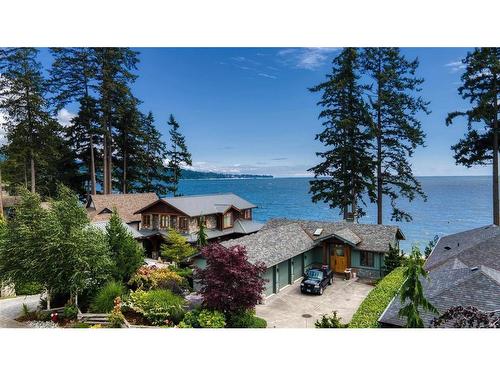 6014 Silverstone Lane, Sechelt, BC 