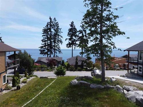 6014 Silverstone Lane, Sechelt, BC 