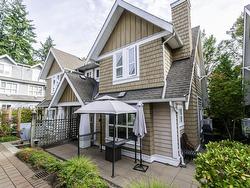 33 2688 MOUNTAIN HIGHWAY  North Vancouver, BC V7J 2N5