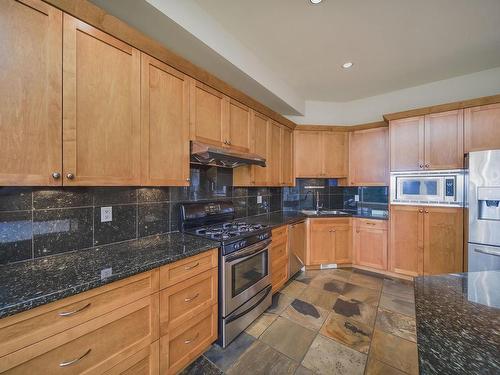 3225 Chartwell Lane, Coquitlam, BC 