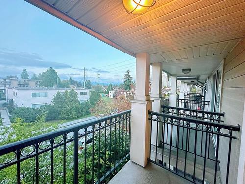 10 6708 Arcola Street, Burnaby, BC 