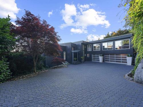 4345 Rockridge Road, West Vancouver, BC 