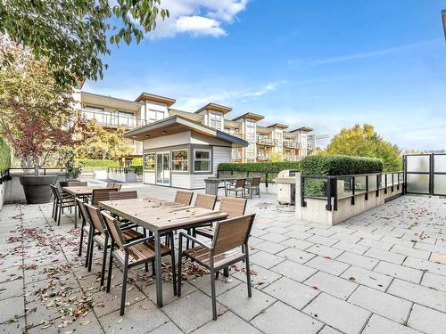 304 1177 Marine Drive, North Vancouver, BC 