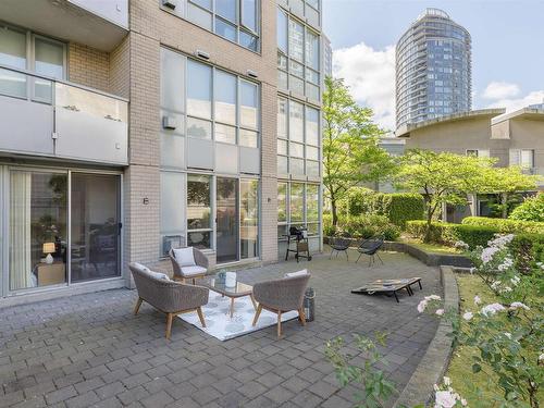 502 63 Keefer Place, Vancouver, BC 