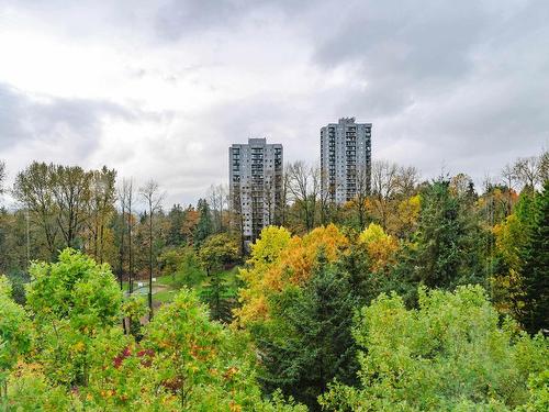 806 9623 Manchester Drive, Burnaby, BC 