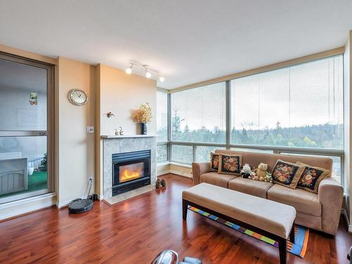 806 9623 Manchester Drive, Burnaby, BC 