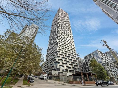 502 1480 Howe Street, Vancouver, BC 