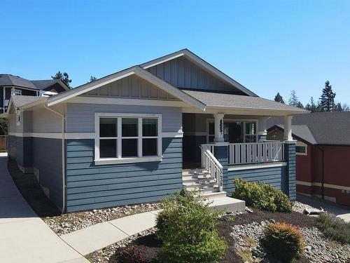 5438 Mccourt Road, Sechelt, BC 