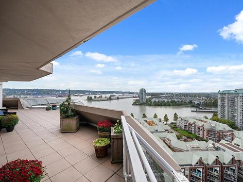 2002 1185 Quayside Drive, New Westminster, BC 