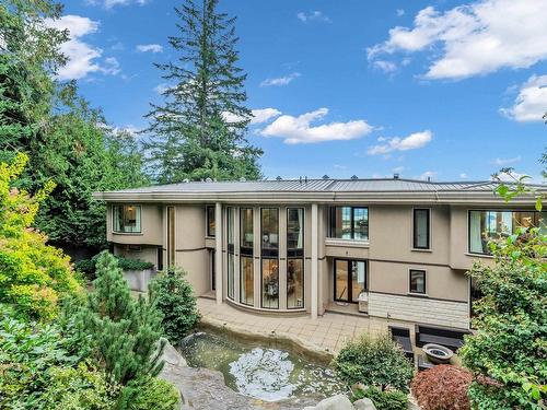 1153 Eyremount Drive, West Vancouver, BC 