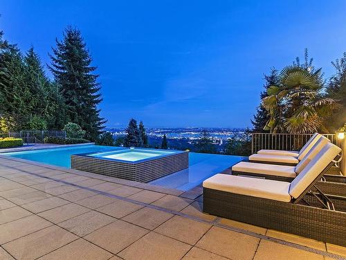 1153 Eyremount Drive, West Vancouver, BC 