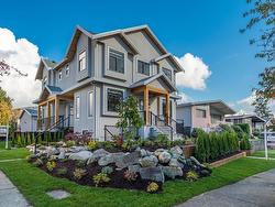 2905 ROSEMONT DRIVE  Vancouver, BC V5S 2C7