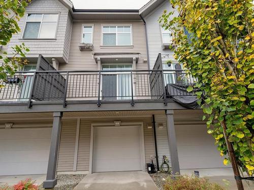 117 3529 Baycrest Avenue, Coquitlam, BC 