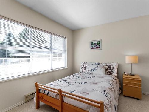 Ph2 668 W 16Th Avenue, Vancouver, BC 