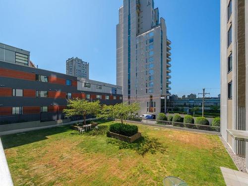 708 1330 Harwood Street, Vancouver, BC 