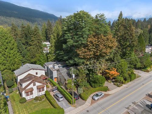 4320 Cliffmont Road, North Vancouver, BC 