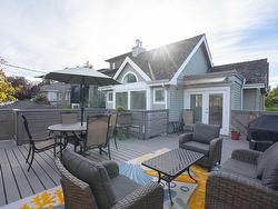 1346 LABURNUM STREET  Vancouver, BC V6J 3W3