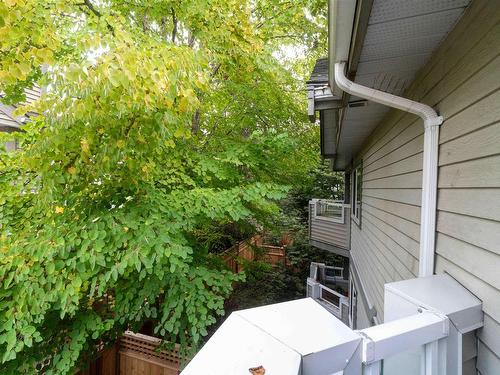 22 828 W 16Th Street, North Vancouver, BC 