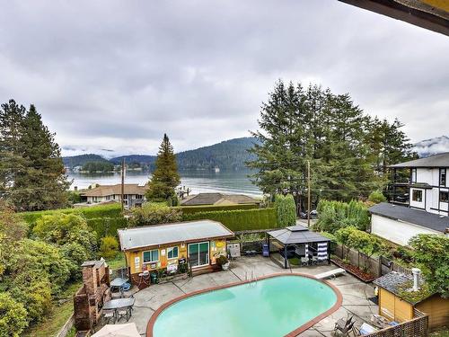 534 Beachview Drive, North Vancouver, BC 