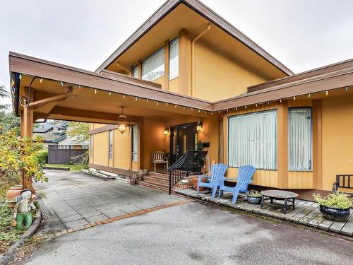 534 Beachview Drive, North Vancouver, BC 