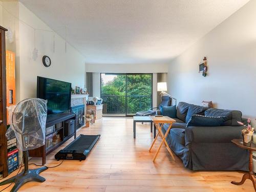 216 2600 E 49Th Avenue, Vancouver, BC 