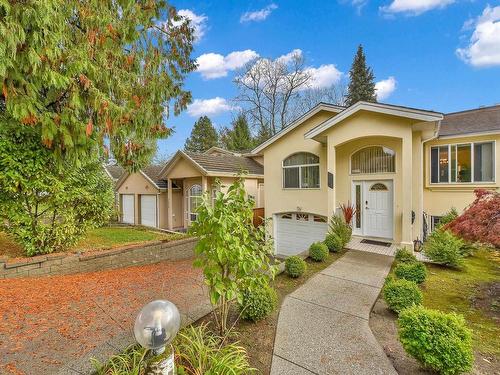 7548 12Th Avenue, Burnaby, BC 