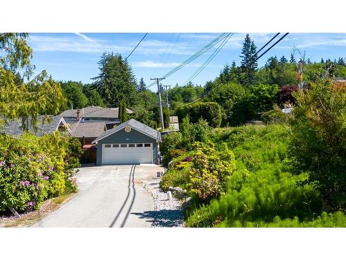 6154 Lookout Avenue, Sechelt, BC 