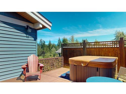 6154 Lookout Avenue, Sechelt, BC 