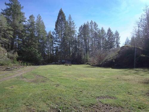 5887 Brooks Road, Halfmoon Bay, BC 