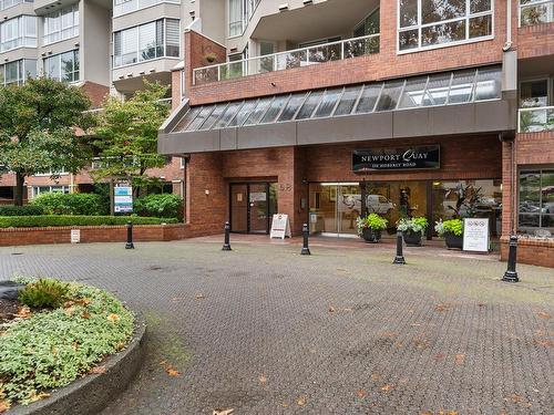 807 518 Moberly Road, Vancouver, BC 