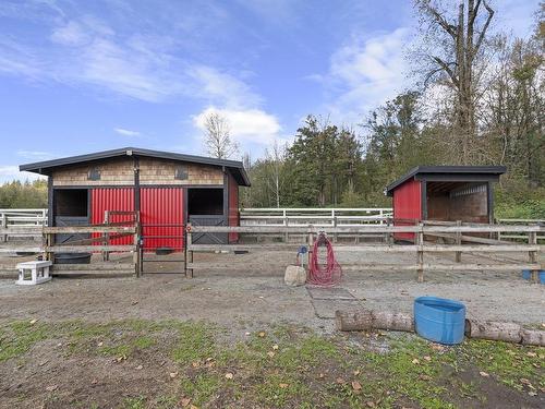 24991 100 Avenue, Maple Ridge, BC 