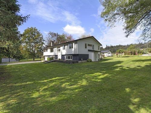 24991 100 Avenue, Maple Ridge, BC 