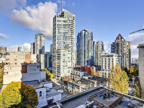 902 1325 Rolston Street, Vancouver, BC 