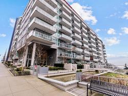 109 185 VICTORY SHIP WAY  North Vancouver, BC V7L 0G2