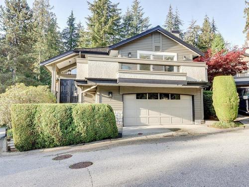 1 1900 Indian River Crescent, North Vancouver, BC 