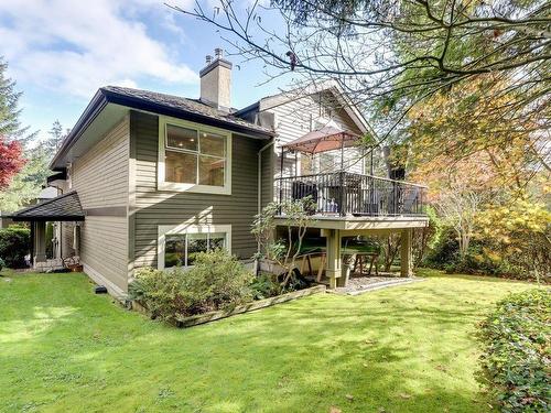 1 1900 Indian River Crescent, North Vancouver, BC 