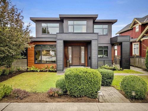 339 E 17Th Street, North Vancouver, BC 