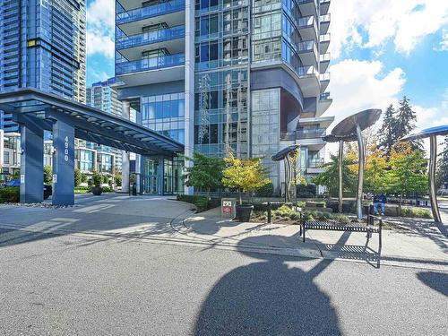 802 4900 Lennox Lane, Burnaby, BC 