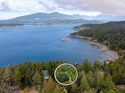 1684 Whitesails Drive, Bowen Island, BC 