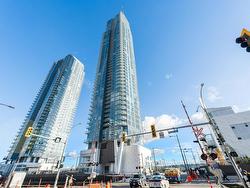 2905-680 Quayside Drive  New Westminster, BC V3M 0P2