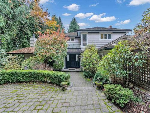 1340 Palmerston Avenue, West Vancouver, BC 