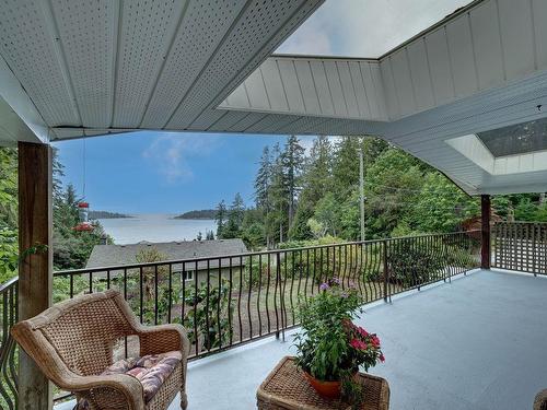 5446 Wakefield Road, Sechelt, BC 