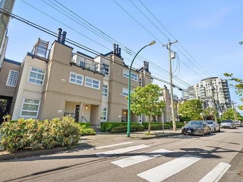 17 1350 W 6Th Avenue, Vancouver, BC 