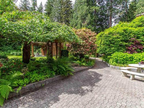 21528 124 Avenue, Maple Ridge, BC 