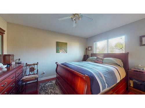 5619 Curtis Place, Sechelt, BC 