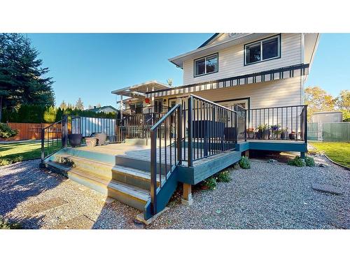 5619 Curtis Place, Sechelt, BC 