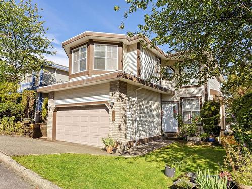 2968 Pinetree Close, Coquitlam, BC 