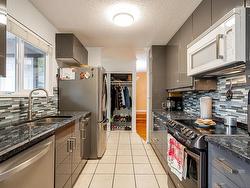 102D 3655 SHAUGHNESSY STREET  Port Coquitlam, BC V6B 6C8