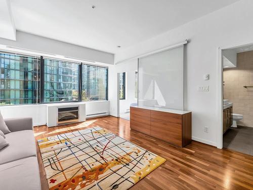 608 1333 W Georgia Street, Vancouver, BC 